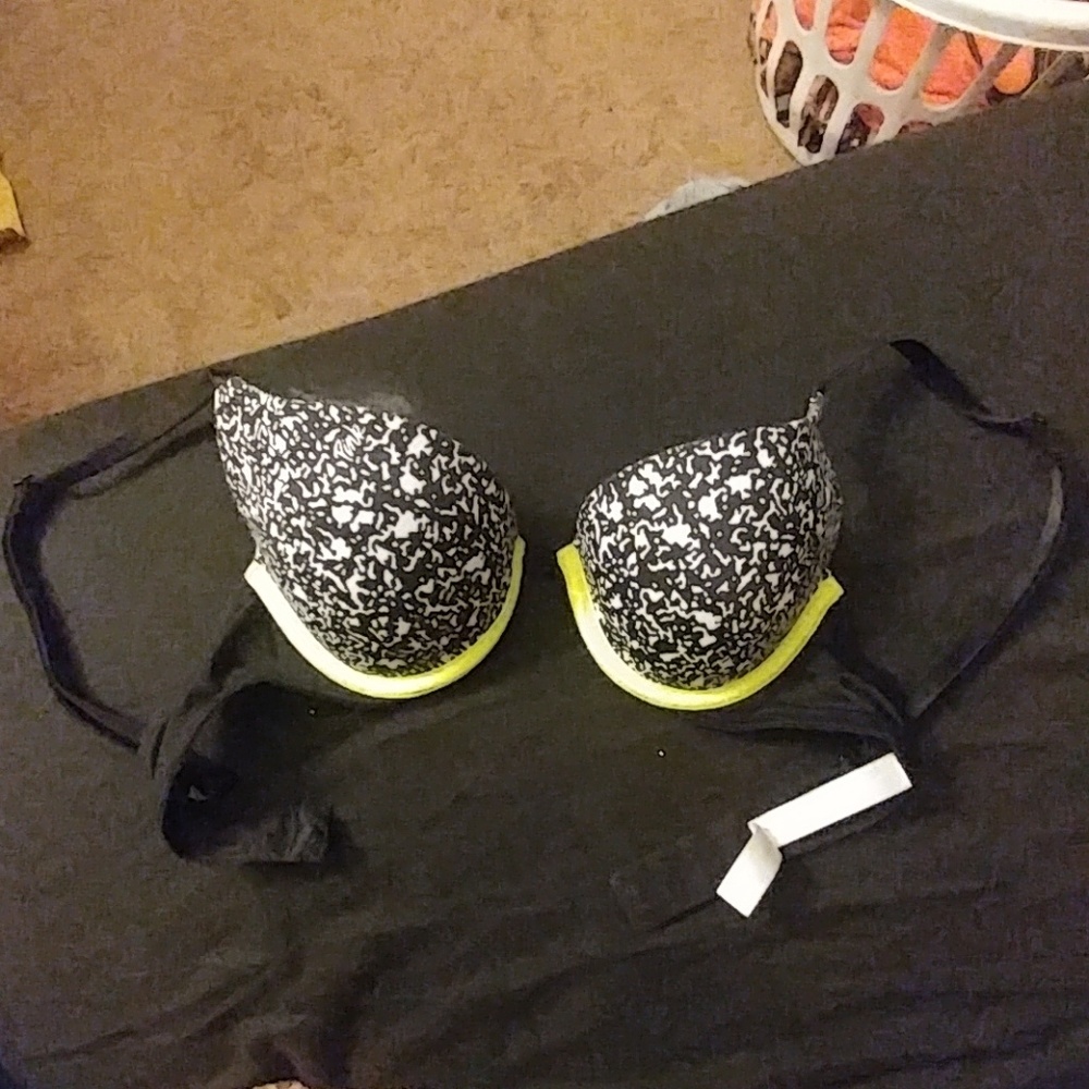 Victorias Secret Pink bra